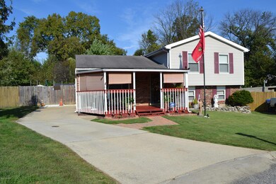 8802 William Penn Ct, Louisville, KY 40228 - photo 2