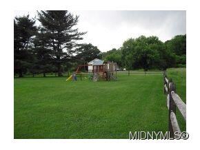 LARGE YARD W/RAIL FENCE
