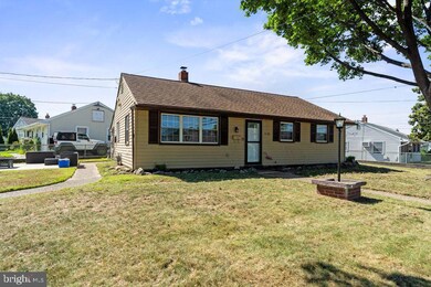 435 Flanders Rd, Bellmawr, NJ 08031 - photo 2