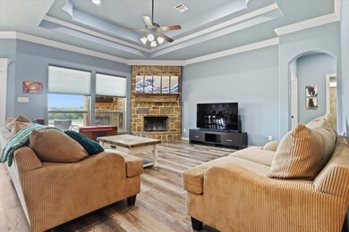 116 Spring Meadow Dr, Springtown, TX 76082 - photo 5