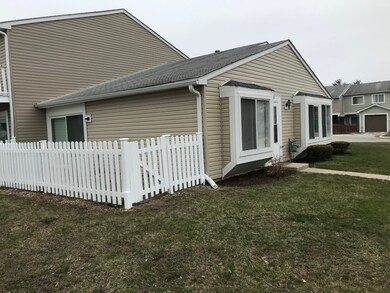 4576 Provincetown Dr, Country Club Hills, IL 60478 - photo 2