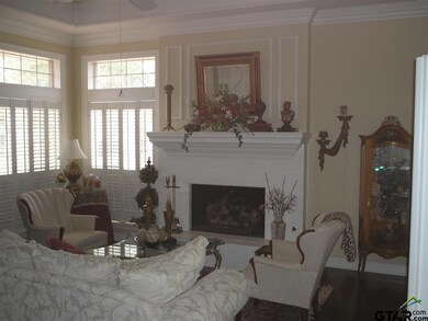 5802 Churchill Dr, Tyler, TX 75703 - photo 3