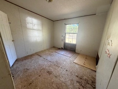 138 Pineywood Ln, Brewton, AL 36426 - photo 5