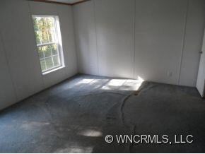 73 Sunrise Ridge Dr, Hendersonville, NC 28792 - photo 5