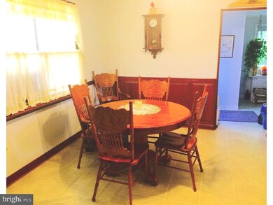 8 Wright Ave, Berlin, NJ 08009 - photo 4