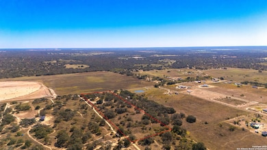 1742 County Road 777, Devine, TX 78016 - photo 4
