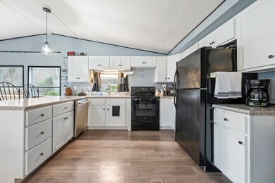 10 Heritage Dr, Eliot, ME 03903 - photo 3