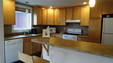 190 Clarke Rd unit 203B, Narragansett, RI 02882 - photo 4