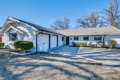 4315 NW 60th Place, Oklahoma City, OK 73112 - photo 2
