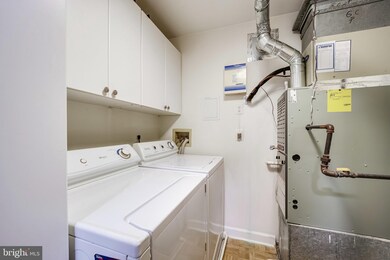 9220 Cardinal Forest Ln unit H, Lorton, VA 22079 - photo 7