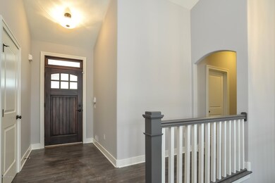 004-Foyer-4082579-medium