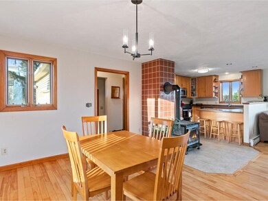 34 Knoll Cir, South Burlington, VT 05403 - photo 6