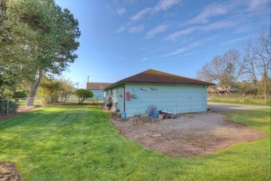 15507 106th St E, Puyallup, WA 98374 - photo 3