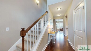 Bright and airy 2-story foyer