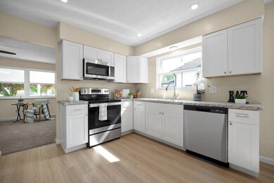 6-web-or-mls-339-w-main-st (1)