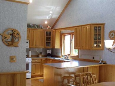Kitchen Hardwood Floors Thru Out!