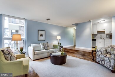 2005 Coleridge Dr unit 203, Silver Spring, MD 20902 - photo 5