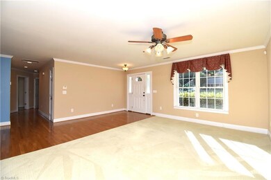 864 Rockcliff Terrace, Asheboro, NC 27205 - photo 4