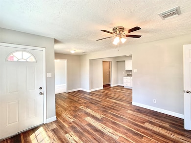 10106 Woodwick St, Houston, TX 77016 - photo 6