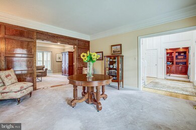8801 Cross Chase Cir, Fairfax Station, VA 22039 - photo 4