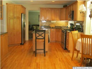 8 Shire Way, Middletown, NJ 07748 - photo 3