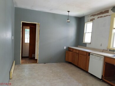 824 Draper Ave, Schenectady, NY 12306 - photo 7