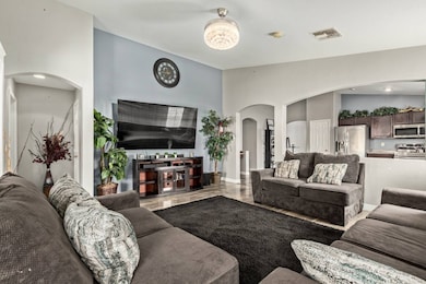 10442 W Toronto Way, Tolleson, AZ 85353 - photo 4