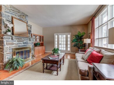 920 Academy Ln, Bryn Mawr, PA 19010 - photo 4