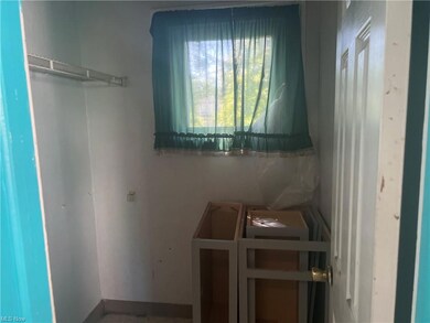 13206 Harvard Ave, Cleveland, OH 44105 - photo 7