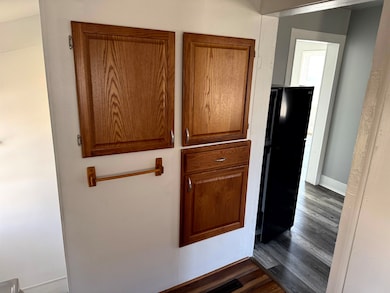 201 E Carpenter St, Midland, MI 48640 - photo 7