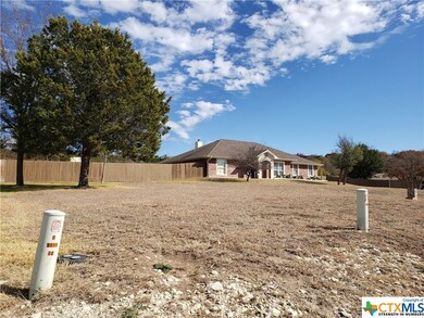 3221 Emily Cir, Copperas Cove, TX 76522 - photo 5