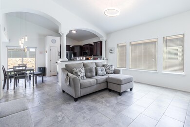 13561 Tynemouth St, El Paso, TX 79928 - photo 3