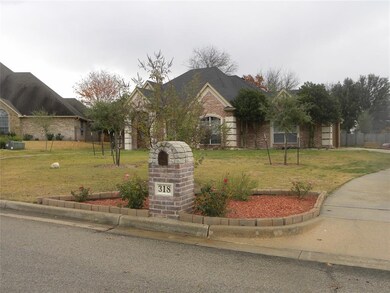 318 Billo Ct, Weatherford, TX 76087 - photo 2