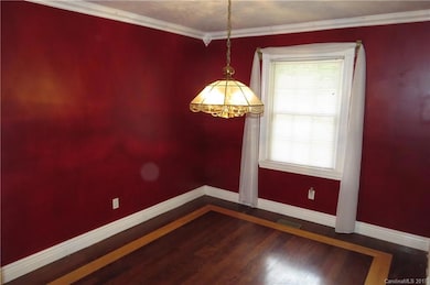 104 Knox St, Statesville, NC 28677 - photo 7