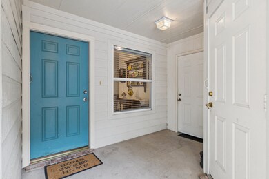 111 Royal Crest Ct, Red Oak, TX 75154 - photo 4