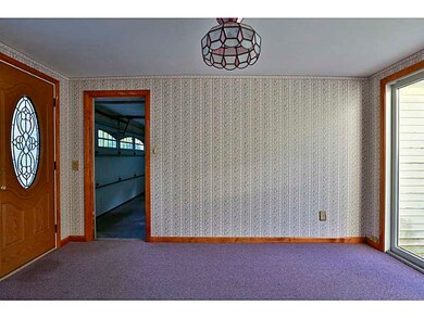 485 Rhodes Ave, Woonsocket, RI 02895 - photo 4