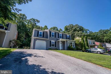 1642 Farnham Ln, Downingtown, PA 19335 - photo 3