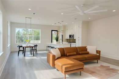 3924 Norwood Dr, Chalmette, LA 70043 - photo 2