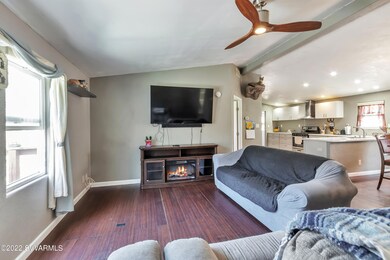 Quick Pic Tours - 20220416-6310DesertDaw