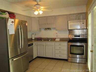 308 Pimlico Dr, New Albany, IN 47150 - photo 4