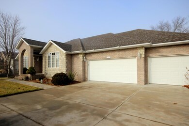 front garage more view.jpg