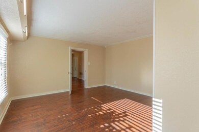 2200 N D St, Midland, TX 79705 - photo 5