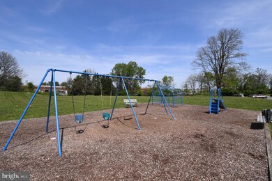 7189 F Cypress Ct, Frederick, MD 21703 - photo 7