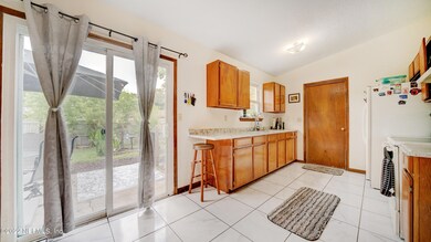 5481 Brentview Ct, Jacksonville, FL 32210 - photo 7