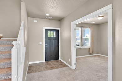 1-web-or-mls-SkyLight - DarrenM-06