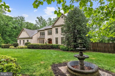 1008 Evonshire Ln, Great Falls, VA 22066 - photo 2