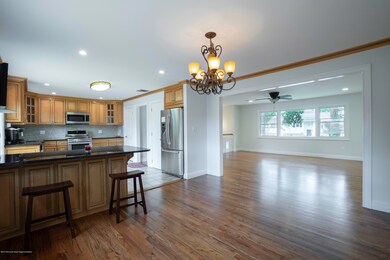 DiningRoom2