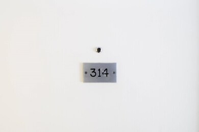 2400 N Braeswood Blvd unit 314, Houston, TX 77030 - photo 4