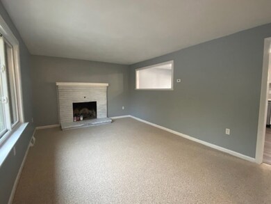 83 Indian Run Rd unit B, Bellingham, MA 02019 - photo 2