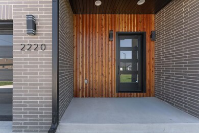 2220Braxton-4